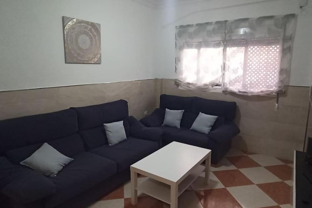 Ferienwohnung Acogedor Apartamento ¡A 10 Minutos Del Centro De Malaga! Exterior foto