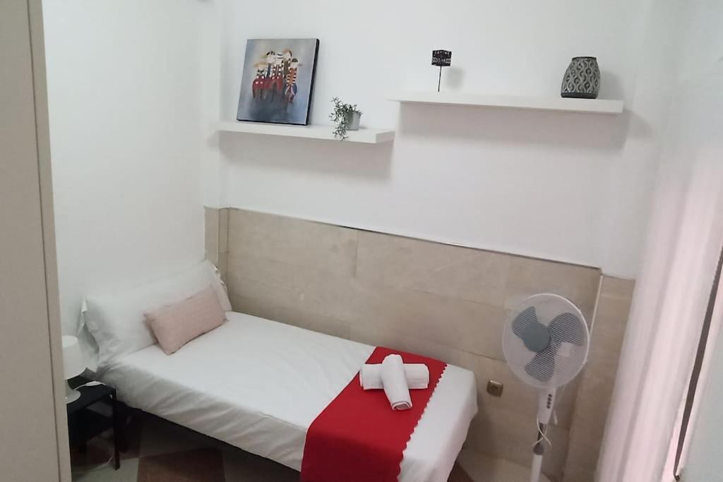 Ferienwohnung Acogedor Apartamento ¡A 10 Minutos Del Centro De Malaga! Exterior foto